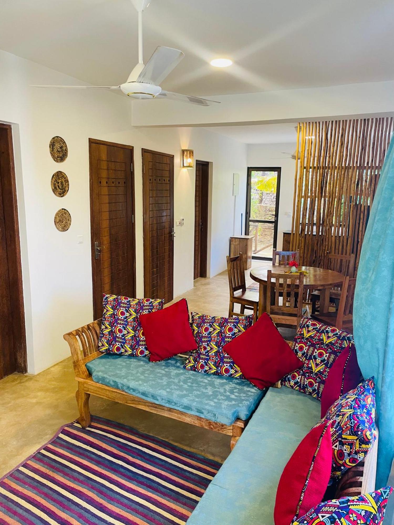 Sand Beach Boutique Apartments Bwejuu Exterior photo